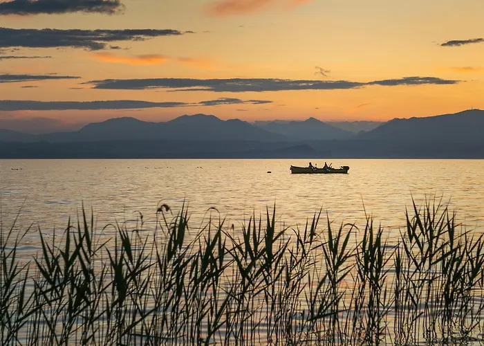 Albatross Mobile Homes On Cisano & San Vito S. P. A. 바르돌리노