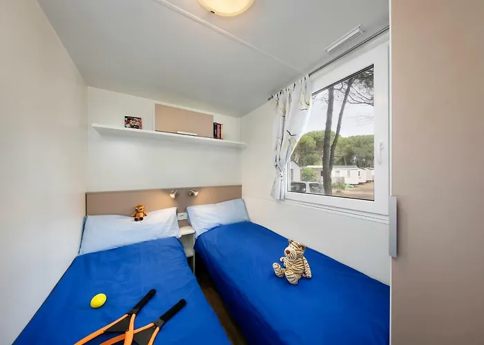 Albatross Mobile Homes On Cisano & San Vito S. P. A. 4*